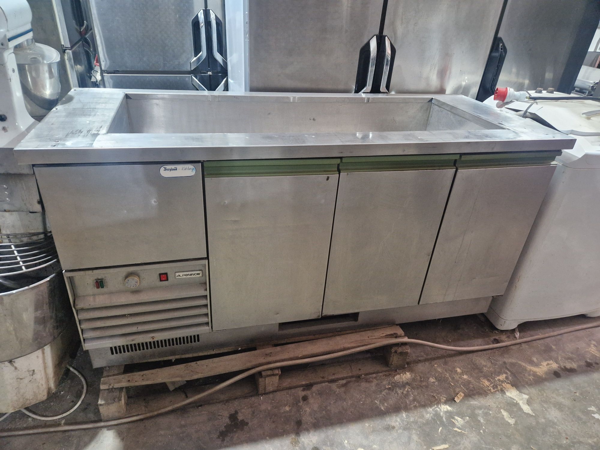 Frigider, Congelator inox, Vitrina rece si vitrina calda inox, cu dula
