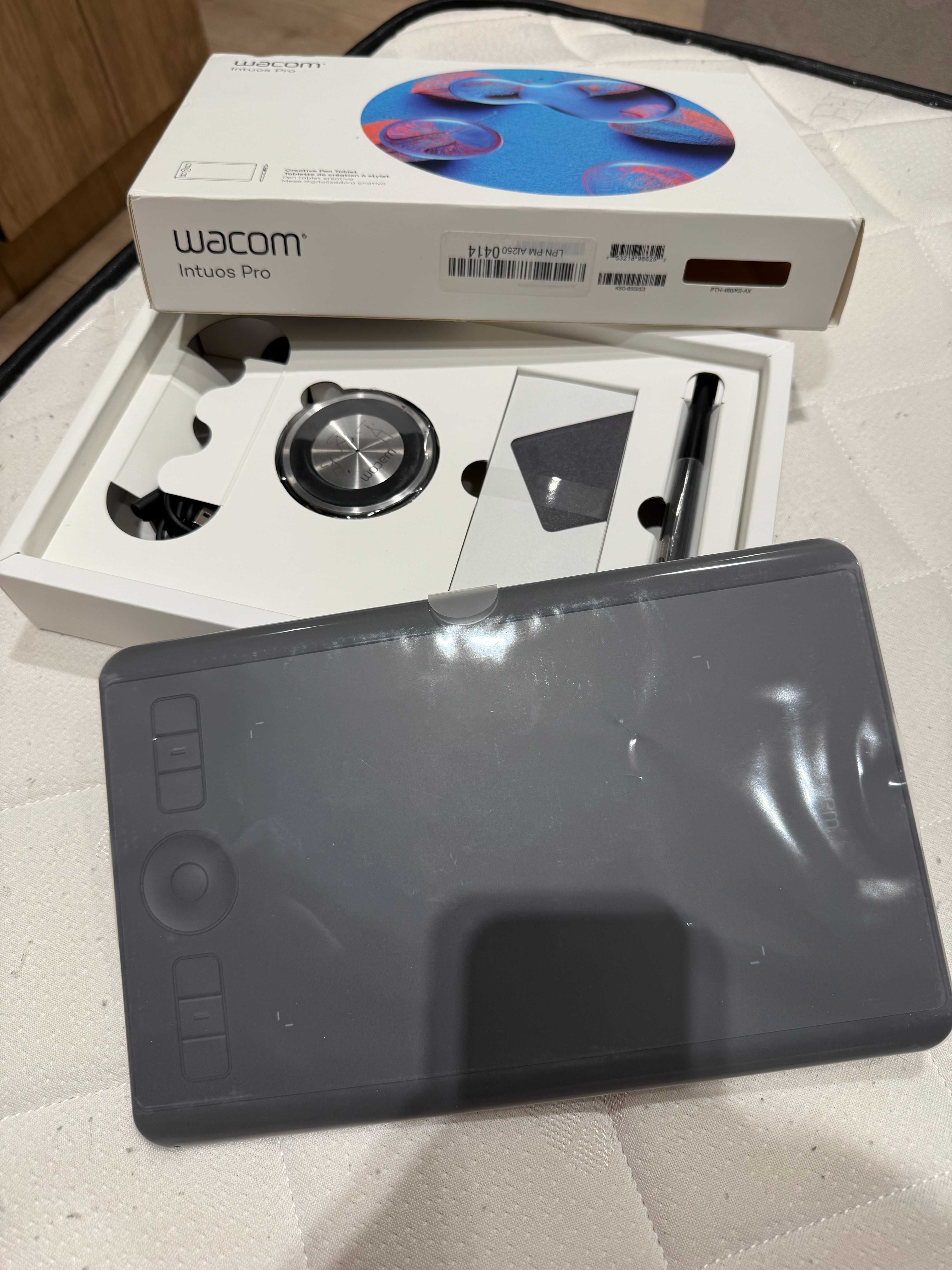 Графический планшет - Wacom Intuos Pro size S