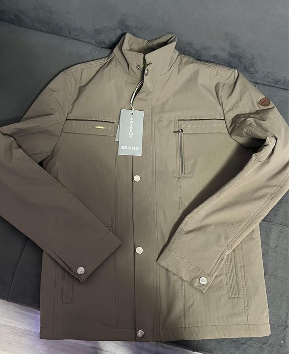 Осенние куртки,ветровки мужские