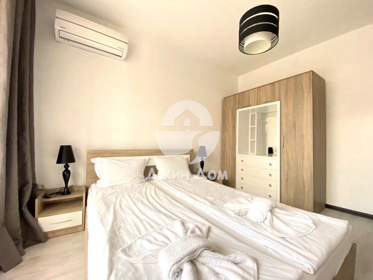 Продава се Двустаен апартамент в Приморско - 60 кв.м за 1634 €/кв.м - Снимка #4