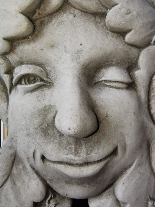 Антикварна фигура глава на фея елф подписана автентична масивна декор