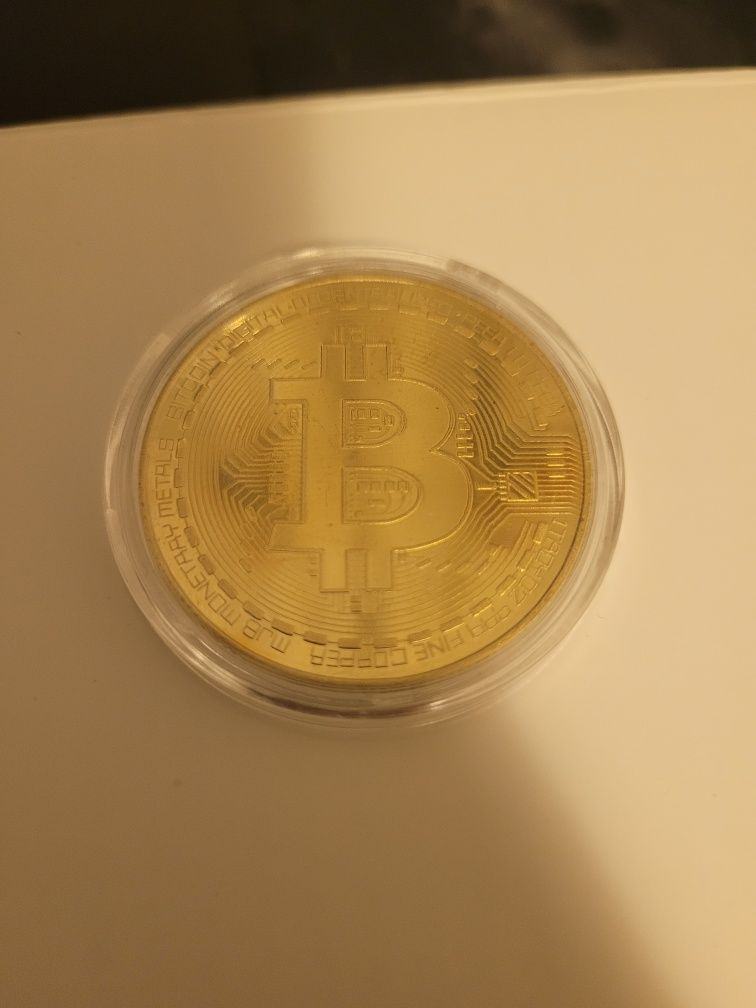 Moneda Bitcoin fizica