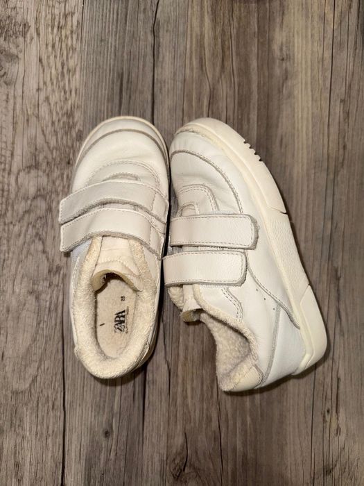 Маратонки Nike, Zara (размер 28-31)