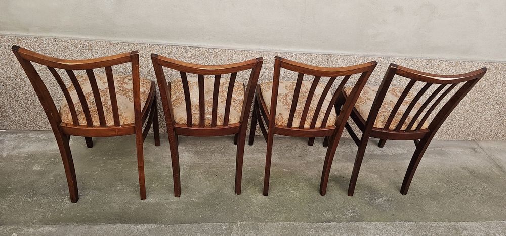 Vând scaune / geamuri termopan