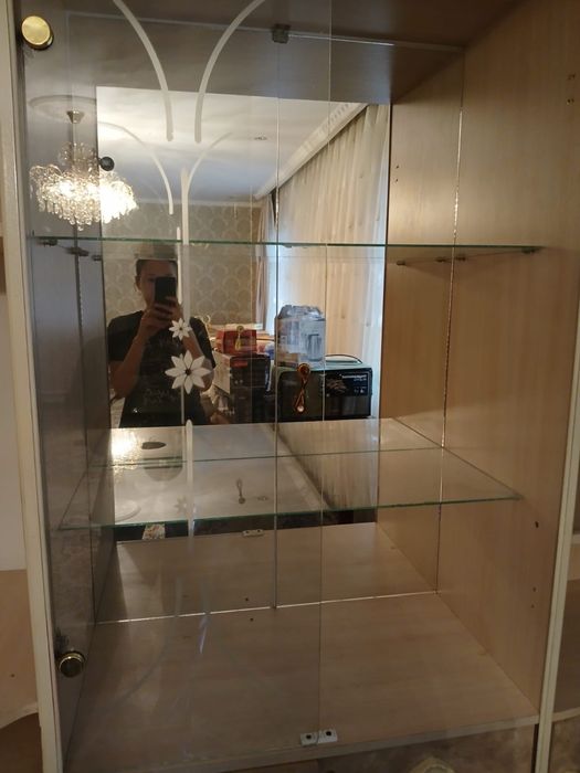 Шкаф для гостиной