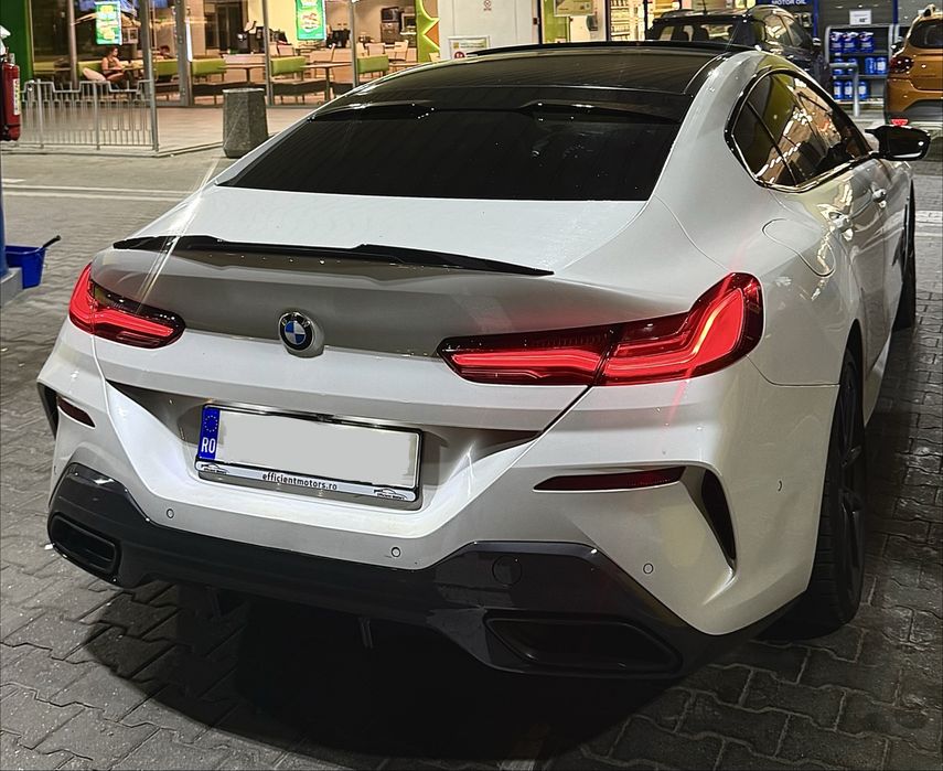 Eleron Luneta LIP Bmw Seria 8 G16