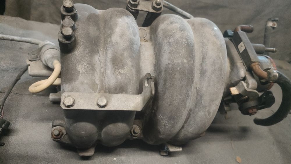 Продам ресивер и дроссельную заслонку