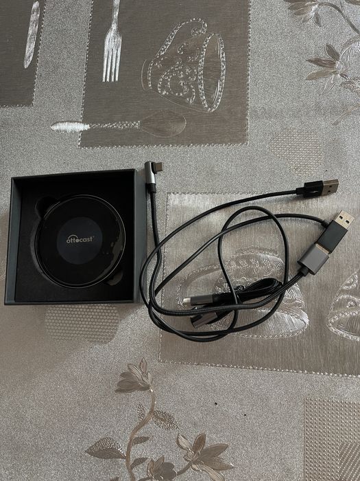 Adaptor Ottocast P3 carplay,youtube ,netflix