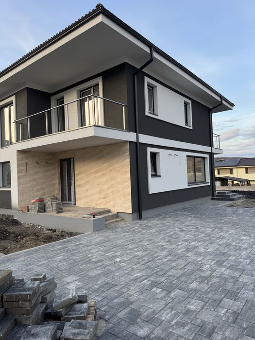 Casa in Chinteni la Super Pret!!!