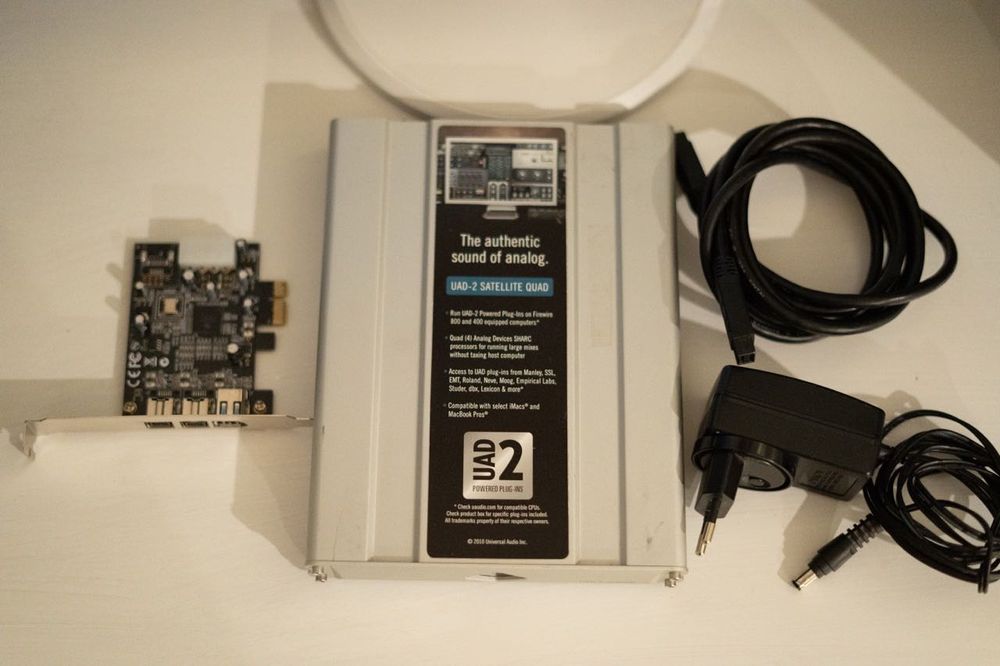 UAD-2 Satellite FireWire Quad + PCI FireWire + Analog Classics Bundle