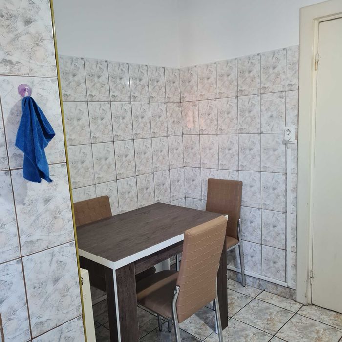 Vand apartament 3 camere, Județul Argeș,  oraș Topoloveni