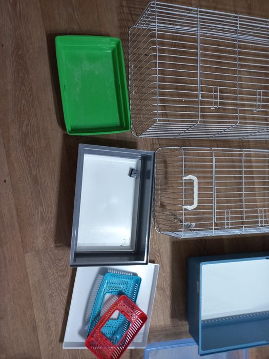 Lot Custi animale,tavite ,cutie transport