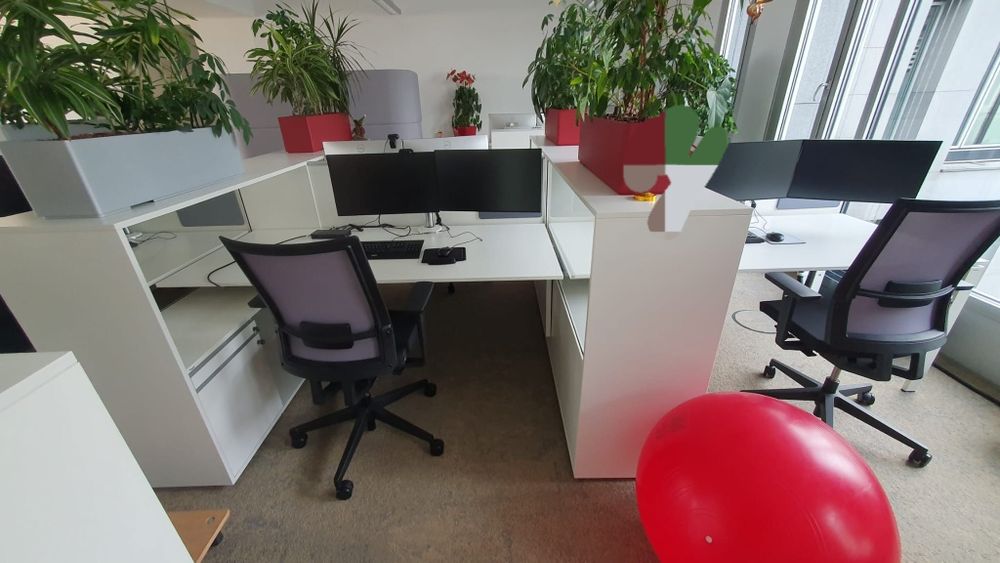 Birouri (mobilier)call center,post lucru Bene birou,Steelcase reglabil