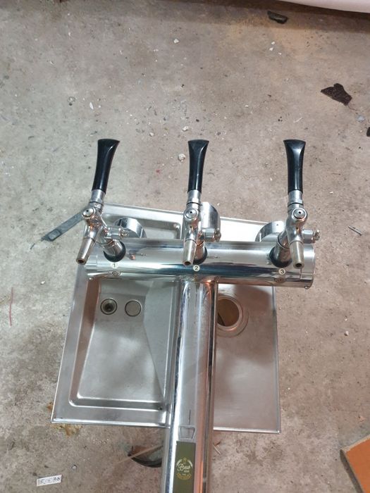 Vand coloana dozator