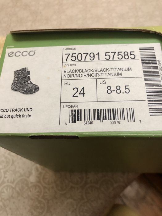 Ботиночки ECCO размер 24