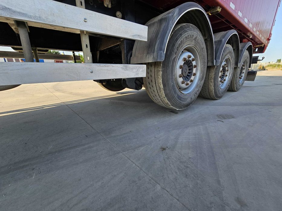 Bena cereale 61 mc 2011