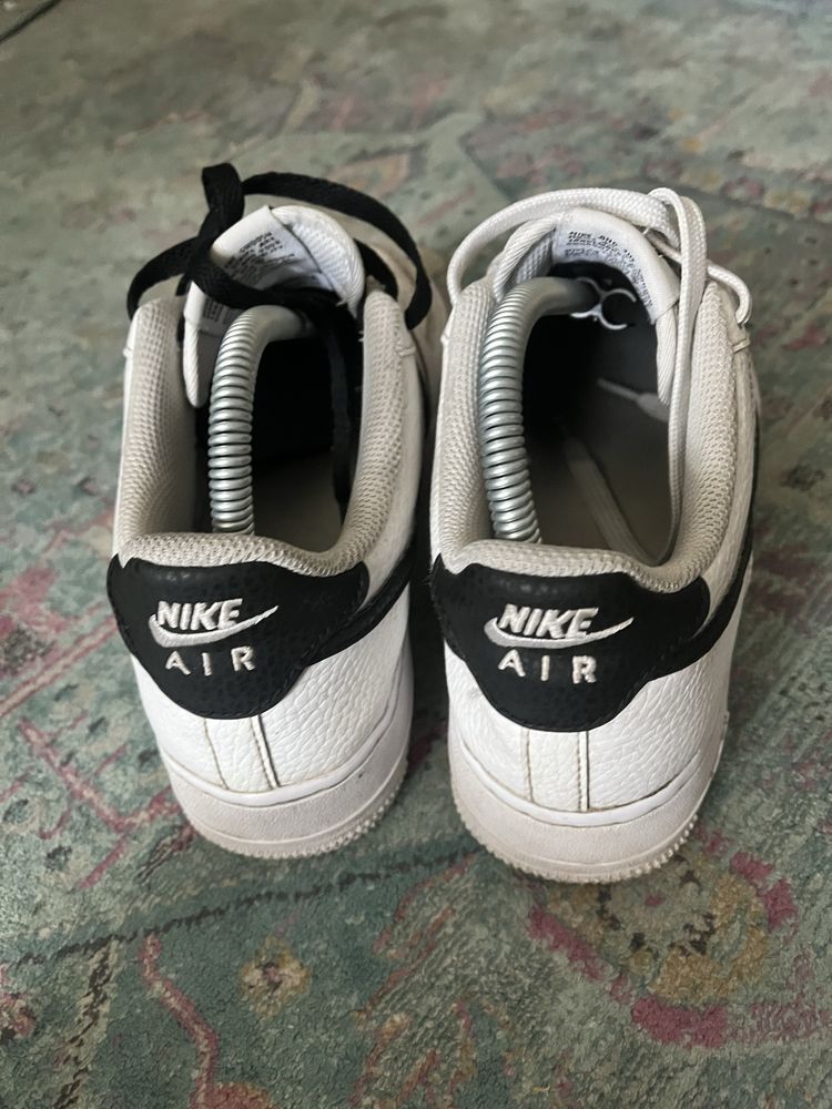 Air force 1 low black and white