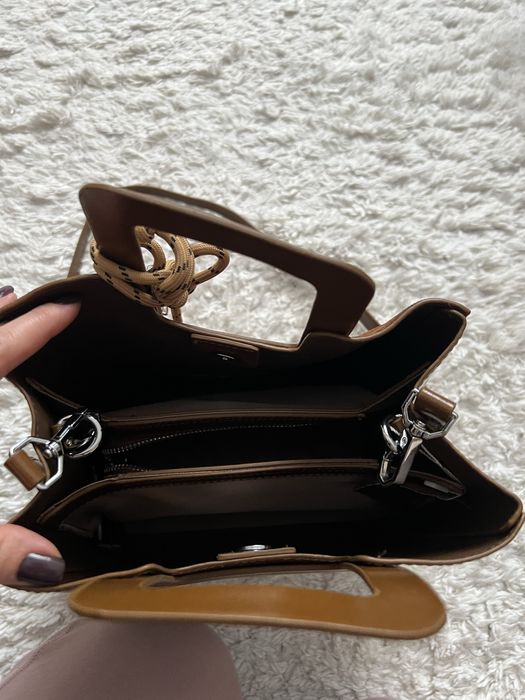 Дамска чанта нова с естествен велур в кафяв цвят  Min Min