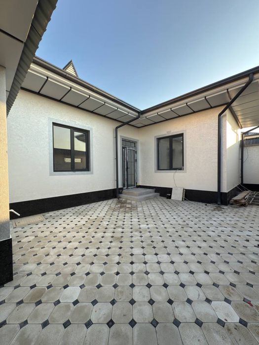 Янги хаёт тумани бинокор махаллада йеги курилга уй сотилади