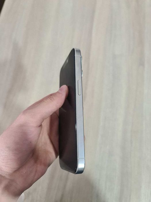 Iphone 15 pro 128 GB 91 yomks