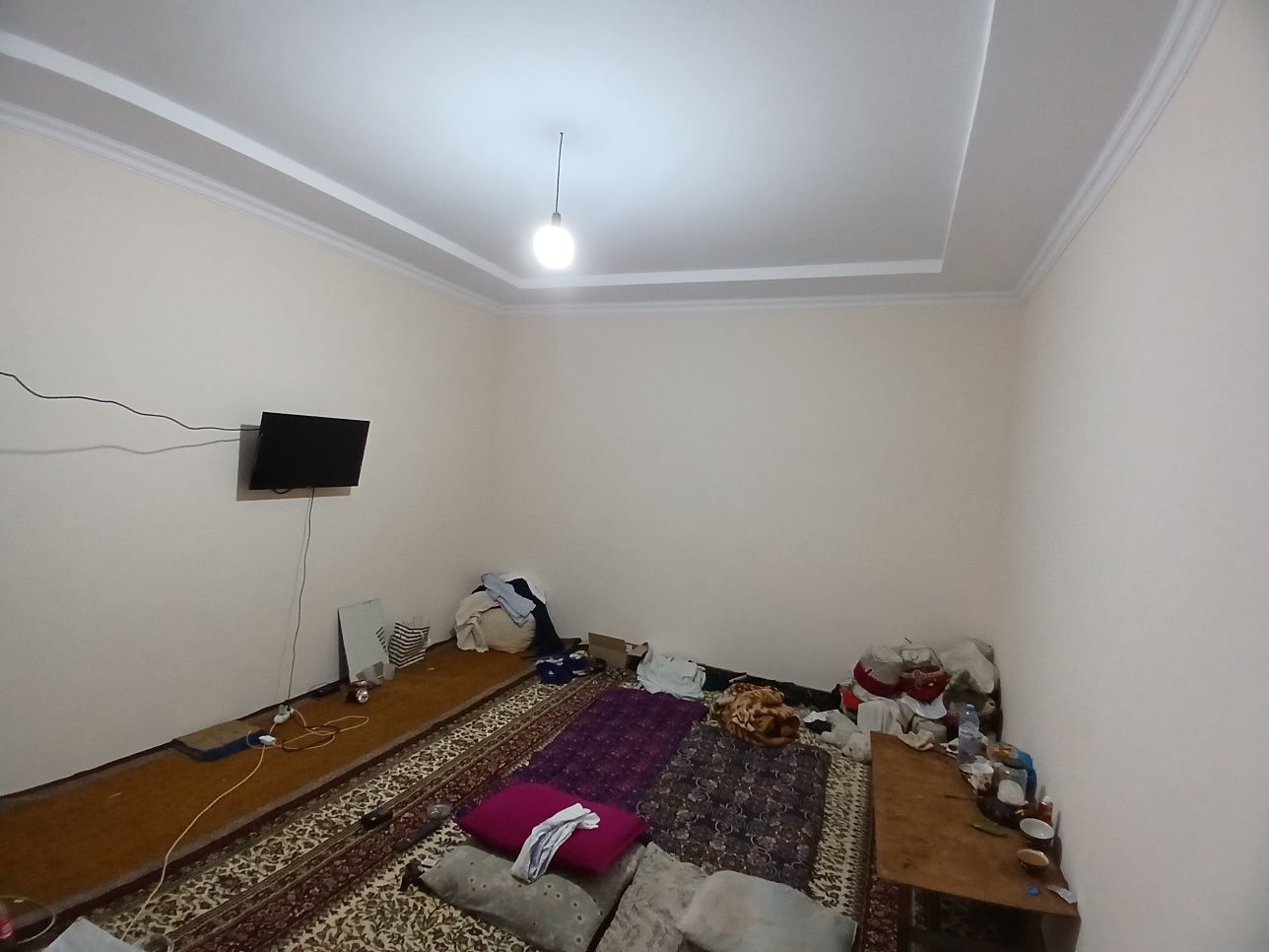 Uy sotladi Yangiyoʻl kalilinda 34 maktab oldida  8.8 soʻtix 4 xona
