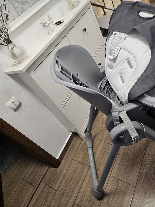 Scaun de masa cu poziție de somn Polly Magic Chico