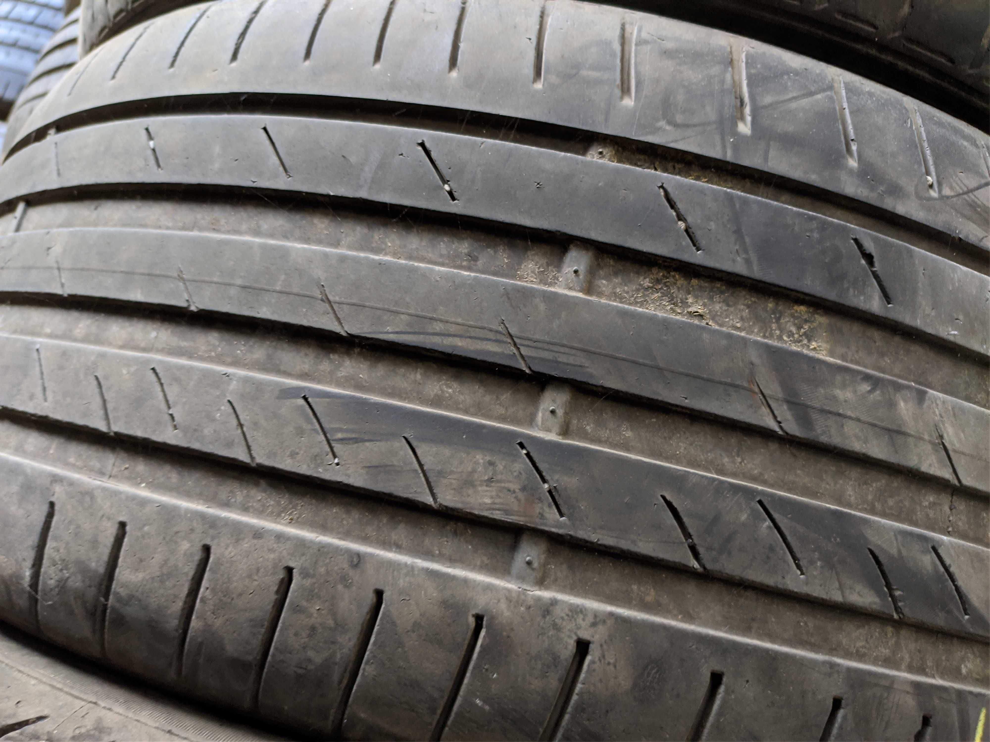 2бр Летни гуми 245 40 20 - Kumho