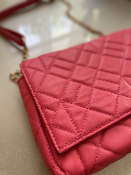 Дамска розова чанта