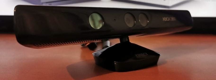 Kinect pentru Xbox 360 + Joc Adventure Kinect