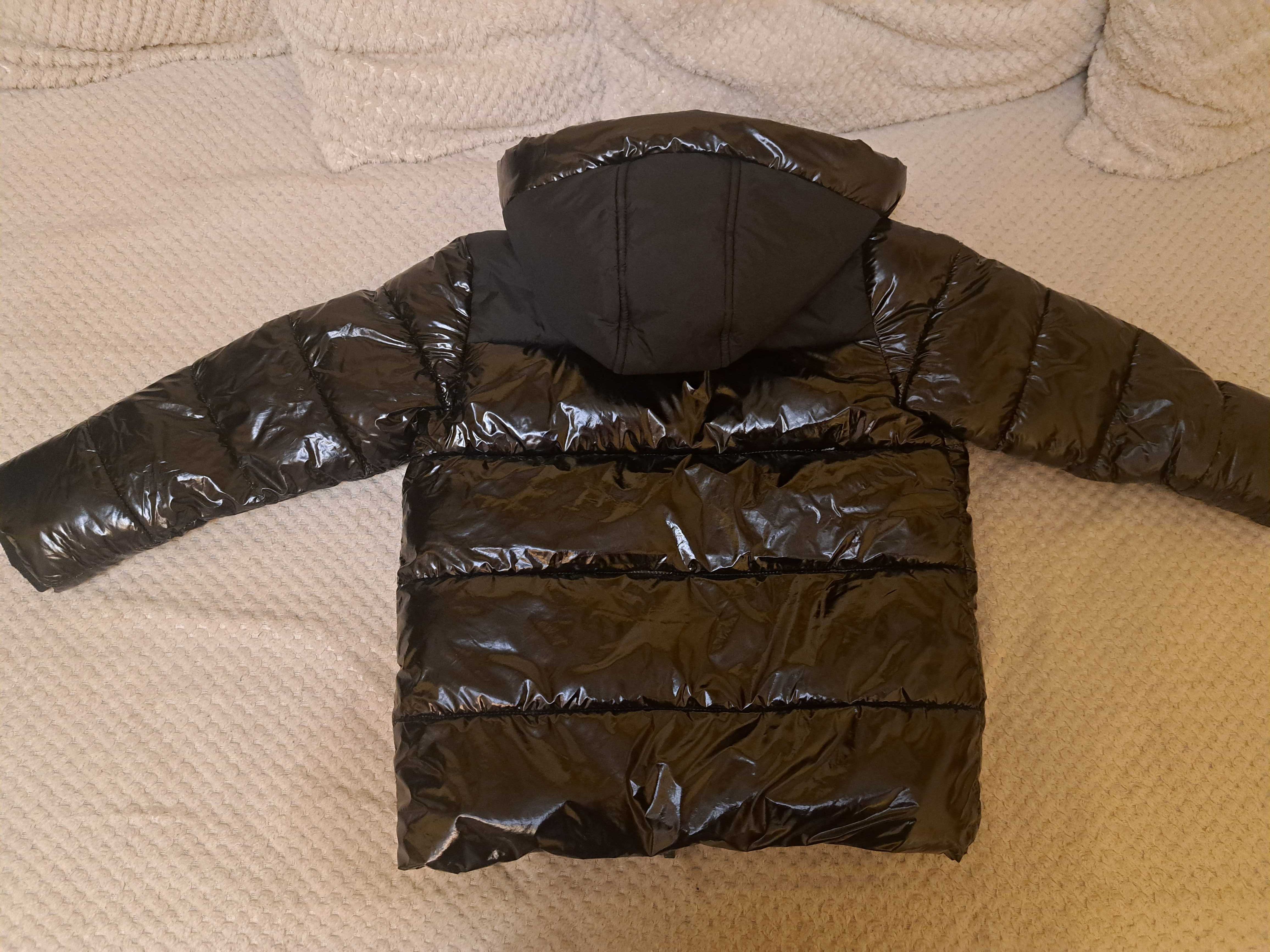 Черно лачено шушлеково яке Asda George 5-6 години
