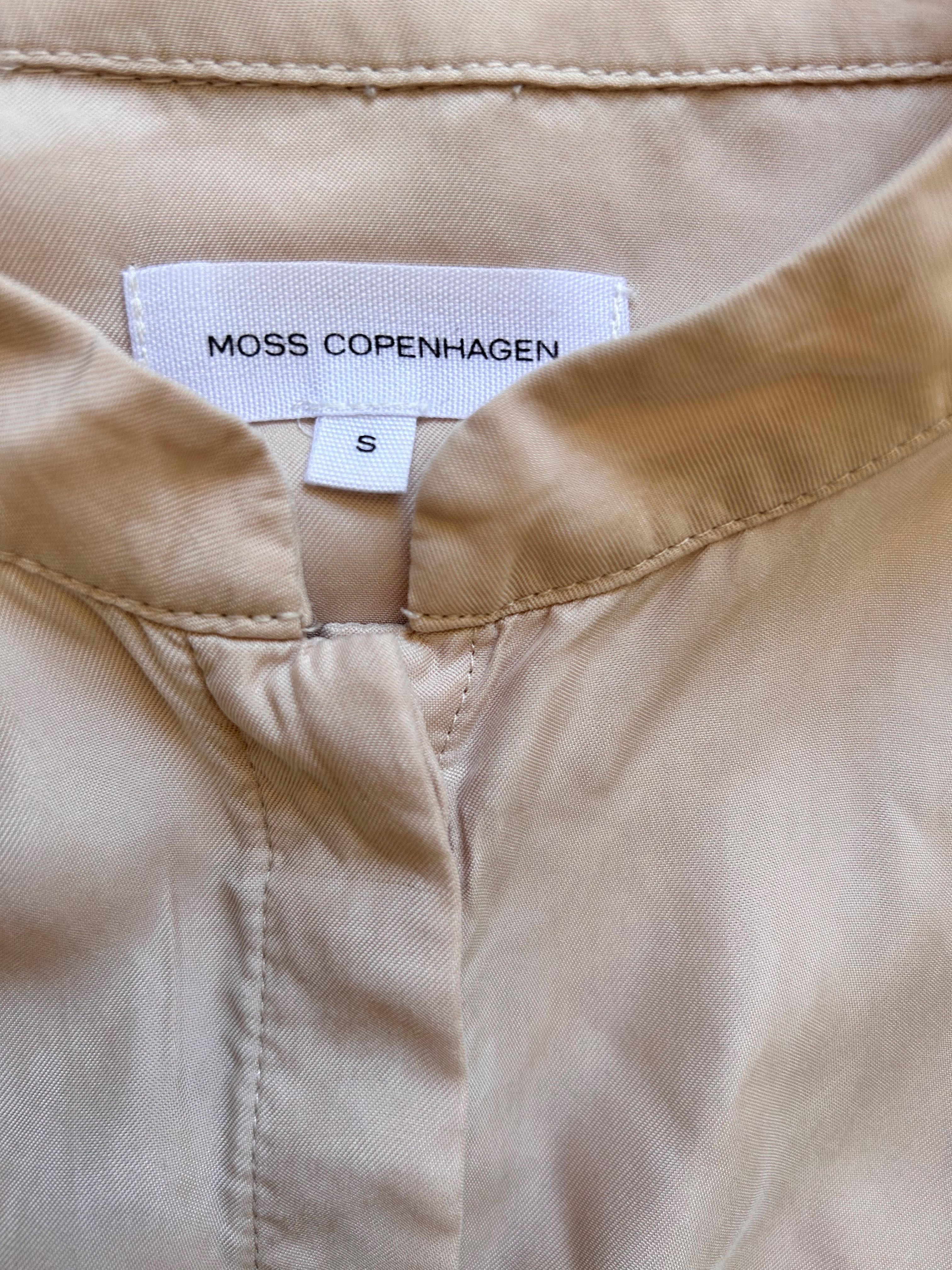 Кожена раница Re:designed & риза туника Moss Copenhagen
