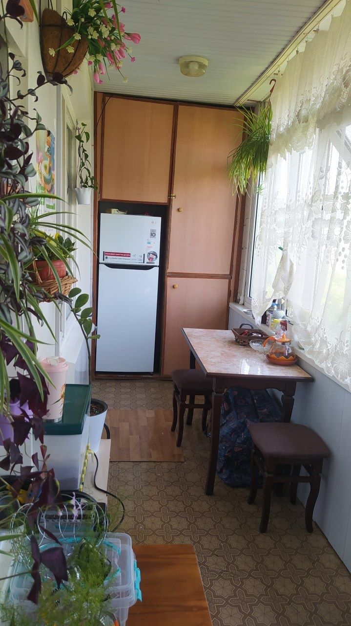 Продаю двухкомнатную квартиру.