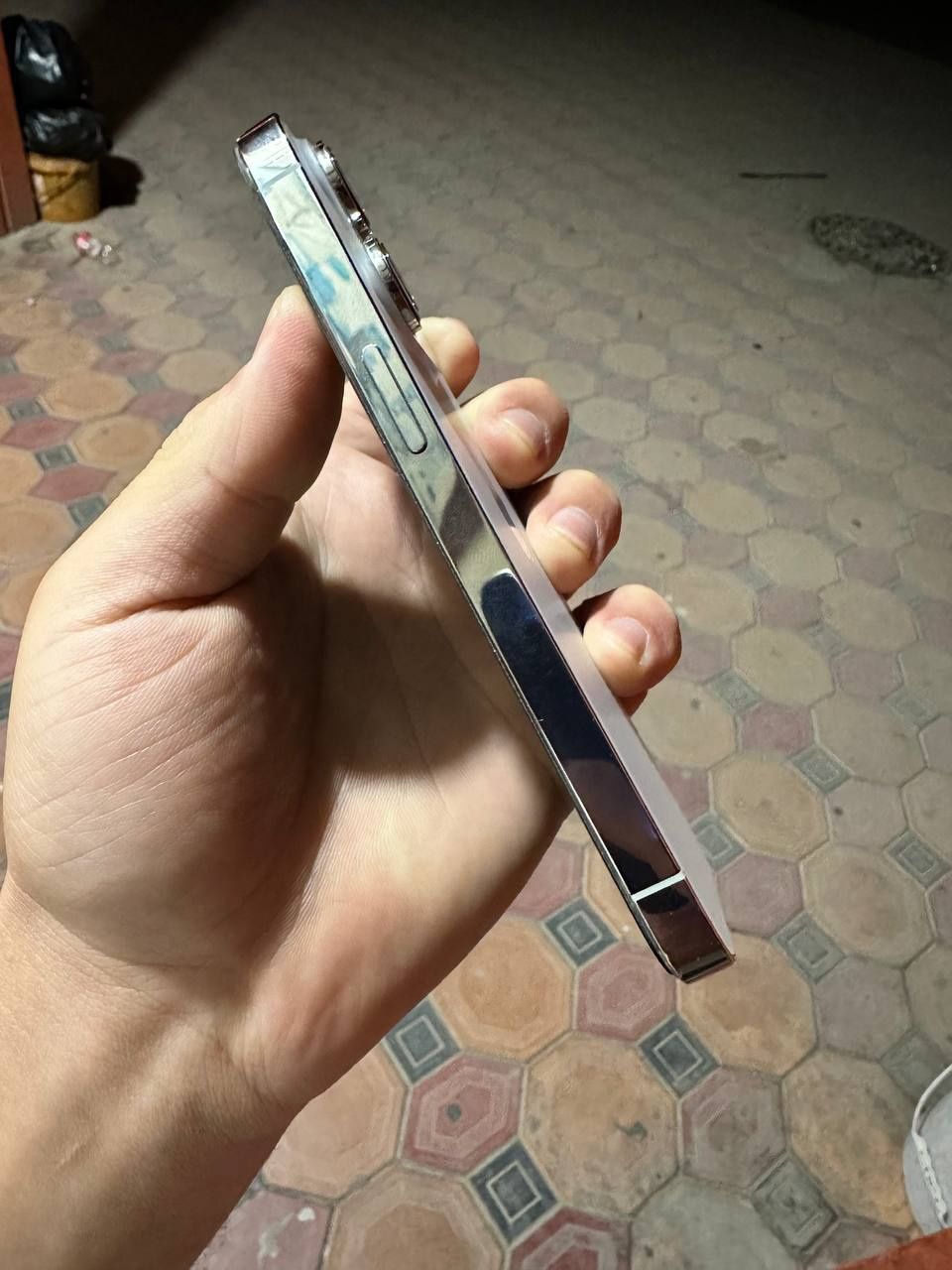 Iphone 14 pro palasa