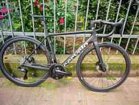 Bicicleta cursiera carbon Cervelo R5 Di2 12V M/54 noua model 2025
