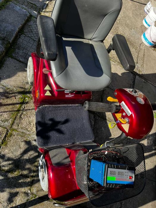 Електрическа инвалидна количка