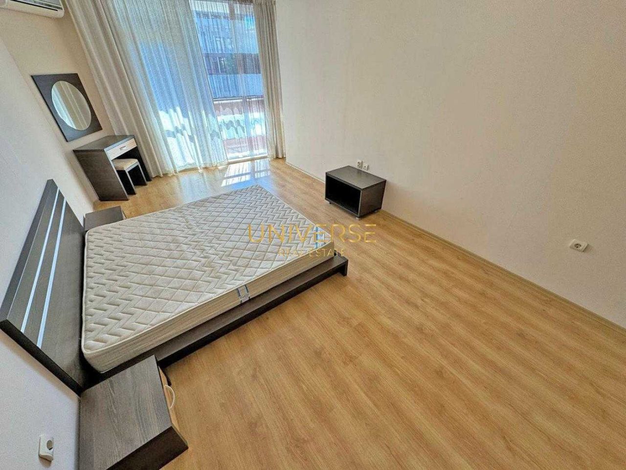 Продава се Двустаен апартамент в Свети Влас - 91 кв.м за 1253 €/кв.м - Снимка #4