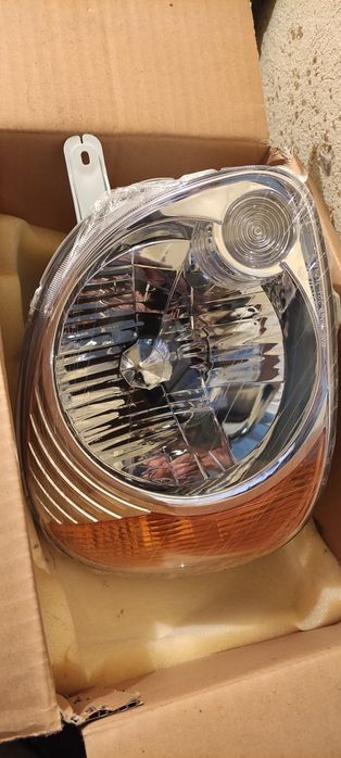 Чисто нов фар за Хюндай Atoz