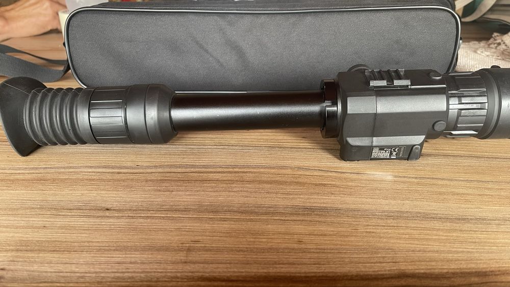 Vand luneta Yukon photon xt