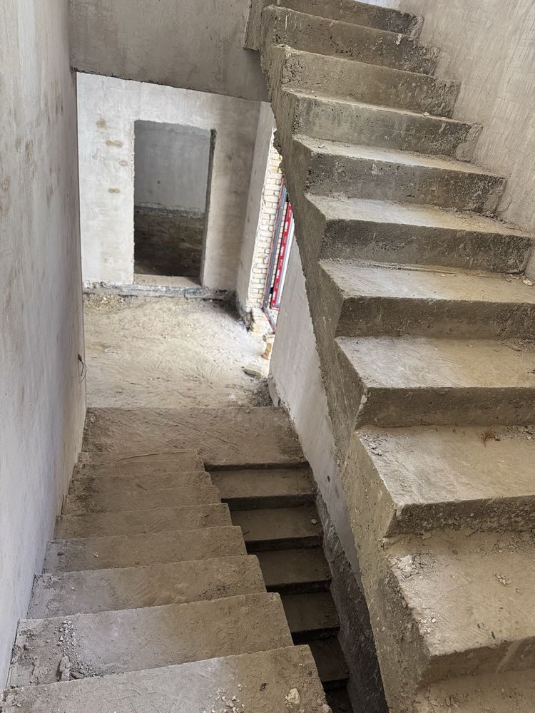 Продается новый коттедж 2,6 соток состояние коробка