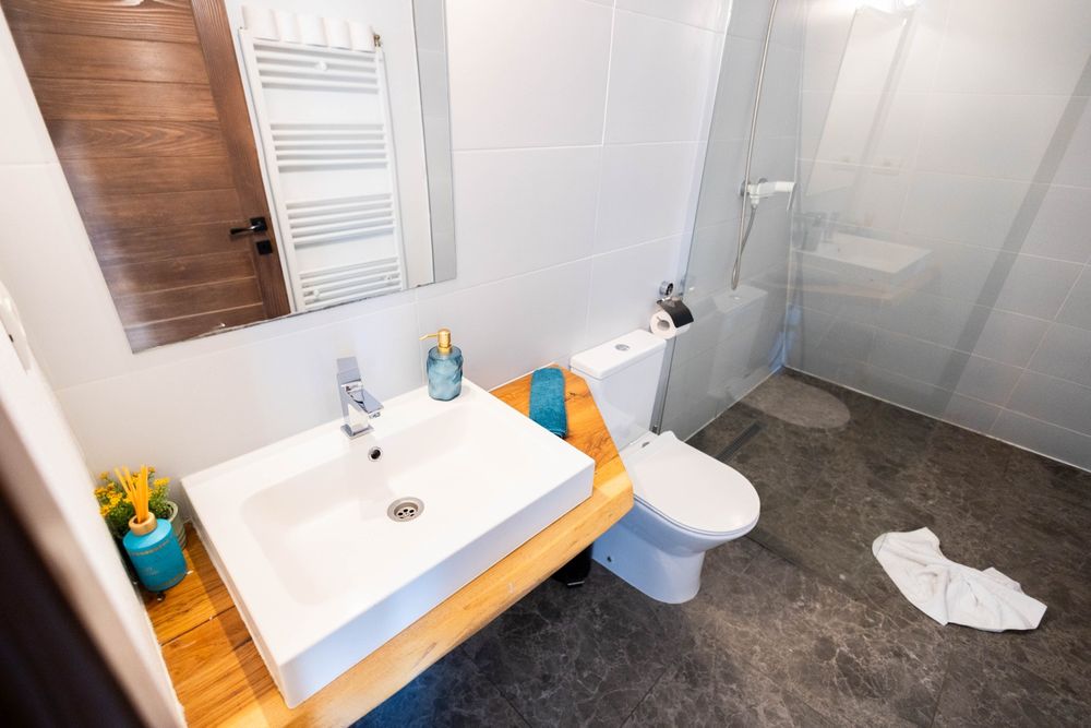 Cabana la munte cu ciubar