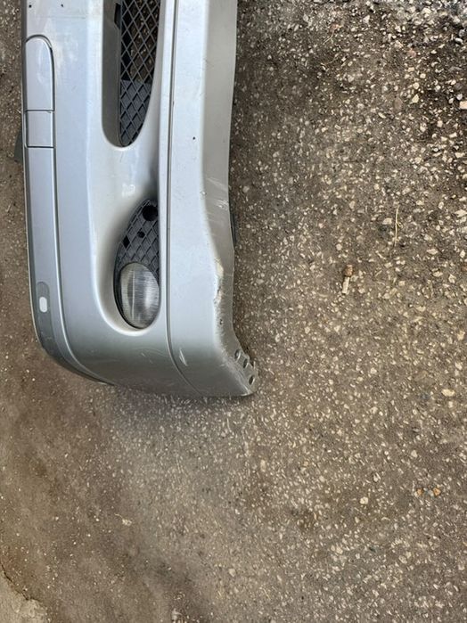 Предна броня на Mercedes w203