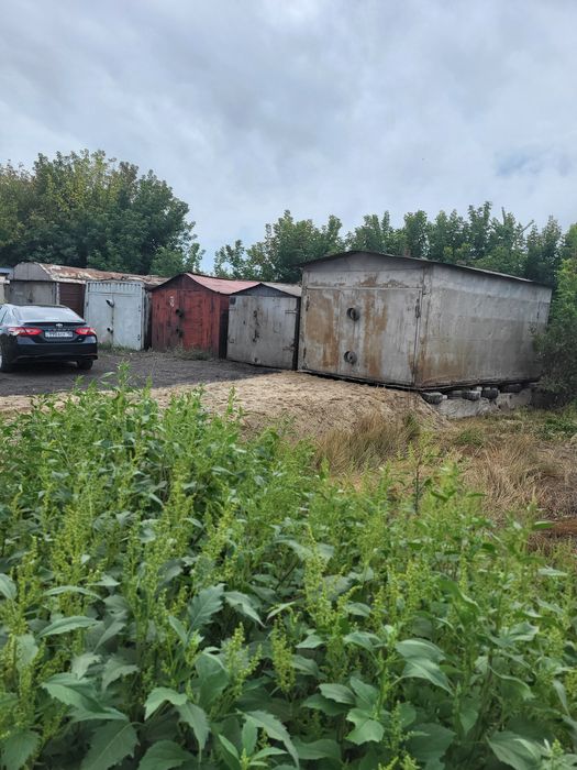 Гараж металлические  район Энергетик. Размеры 3,5×6,10 метров