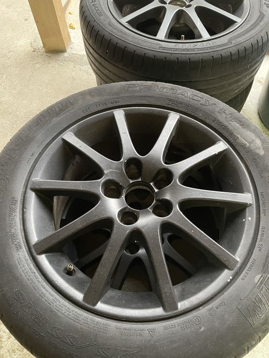 Vand jante pe 16 pentru golf 5