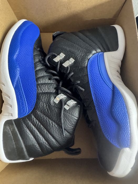 Nike  Air Jordan 12 retro