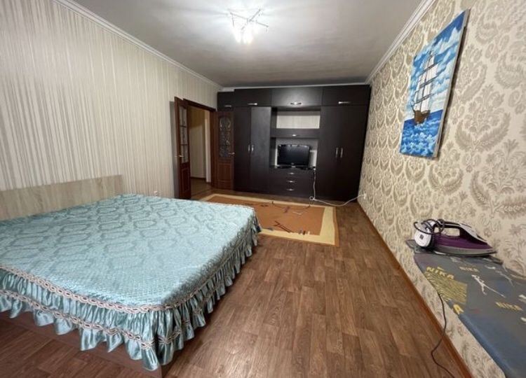 Сдам квартиру ПО ЧАСАМ в Актобе  Батыс 2. 11 мкр. 12 мкр. 8 мкр . Кос