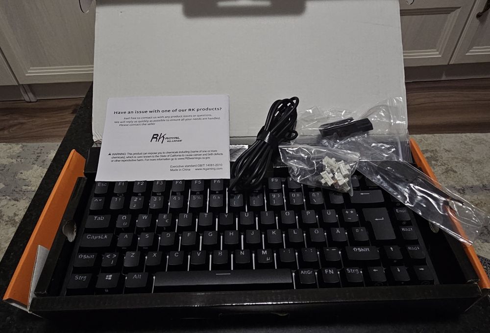Tastatura royal kludge rk84