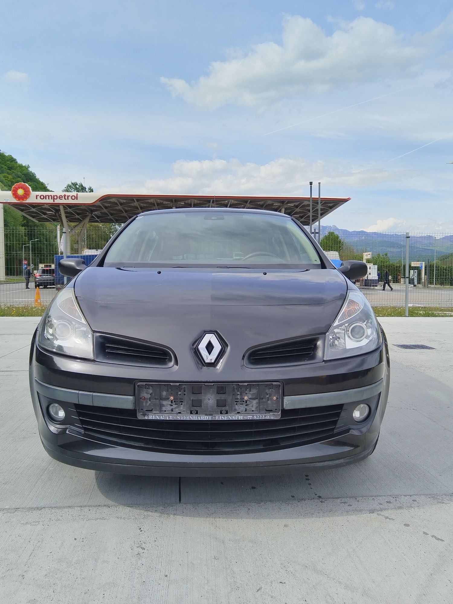 Renault clio 3 1,6 benzina an 2008 euro 4