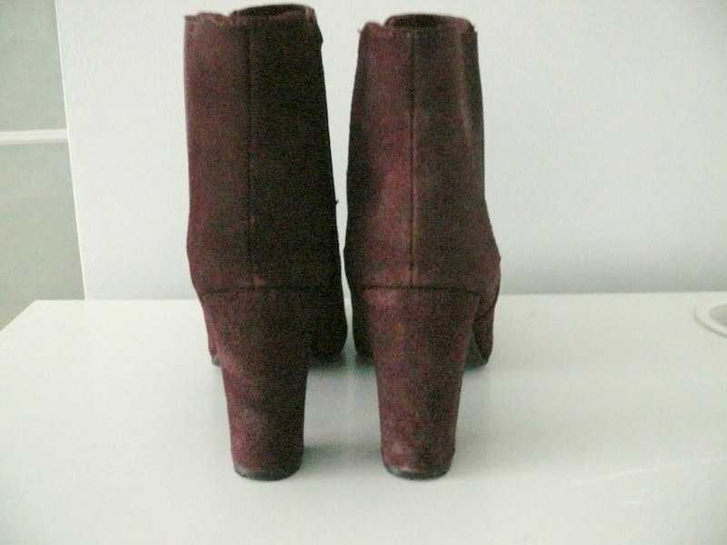 Botine din piele intoarsa, nr. 38