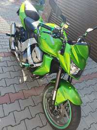 Motocicleta Kawasaki Z 750