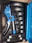 Dispositiv curbat teava ABC